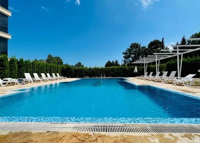 Vip Vision 409 Sunny Апартамент