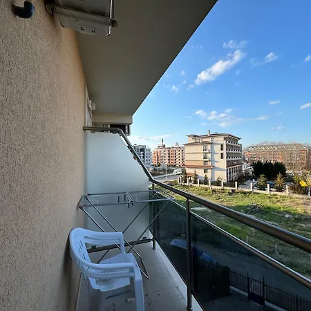 Апартамент Vip Vision 409 Sunny